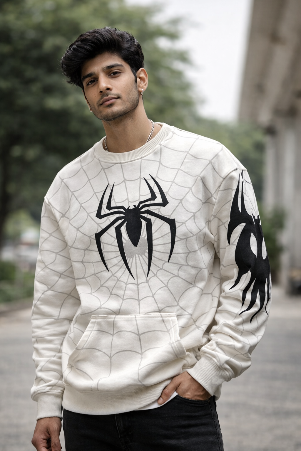 Thread Dori Signature Embroidered Hoodie – White & Black [SP-1]