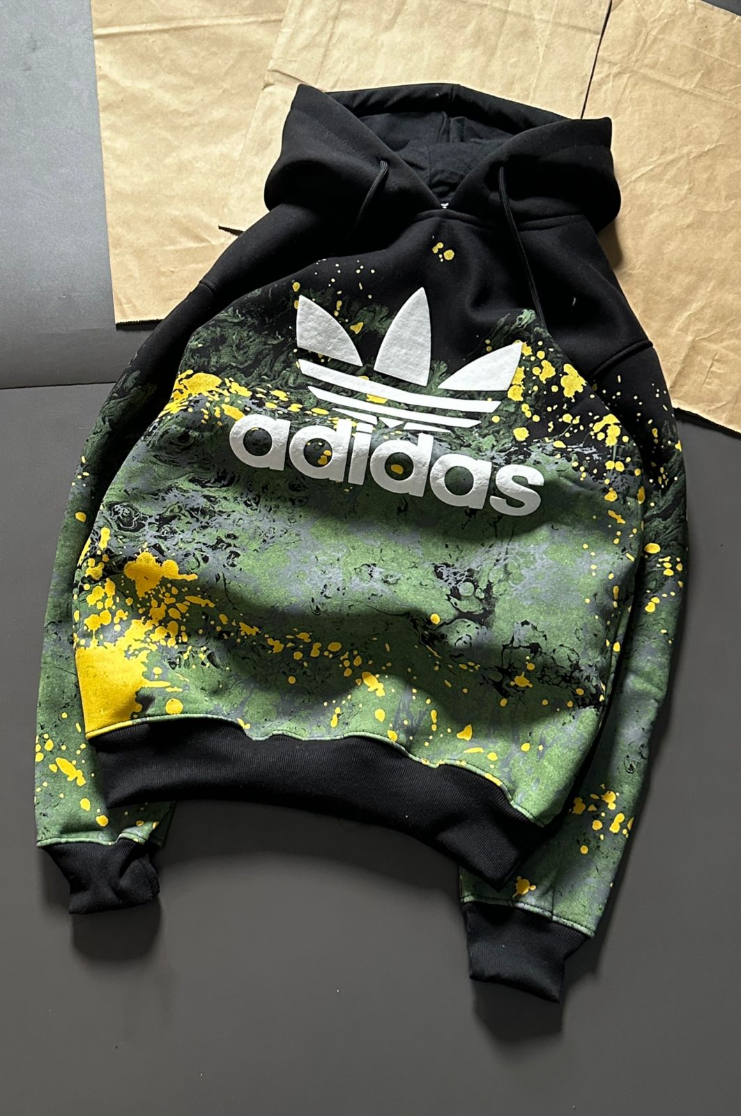 Thread Dori Signature Tribal Graphic Hoodie– White & Black [AD-1]