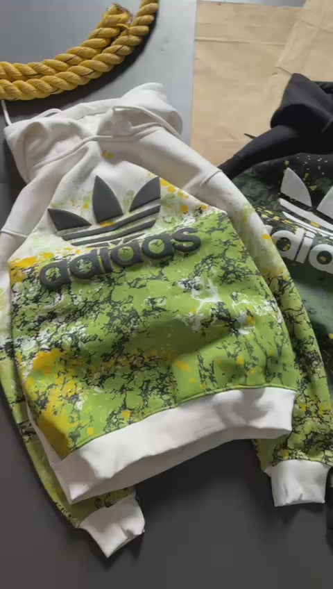 Load video: Thread Dori Signature Tribal Graphic Hoodie– White &amp; Black [AD-1]